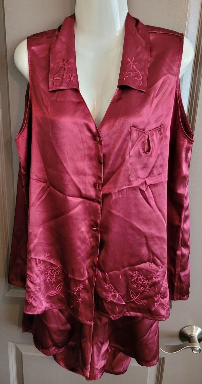 Inner Most Pajamas Satin Burgundy Embossed Embroidery Sears Roebuck USA Vintage